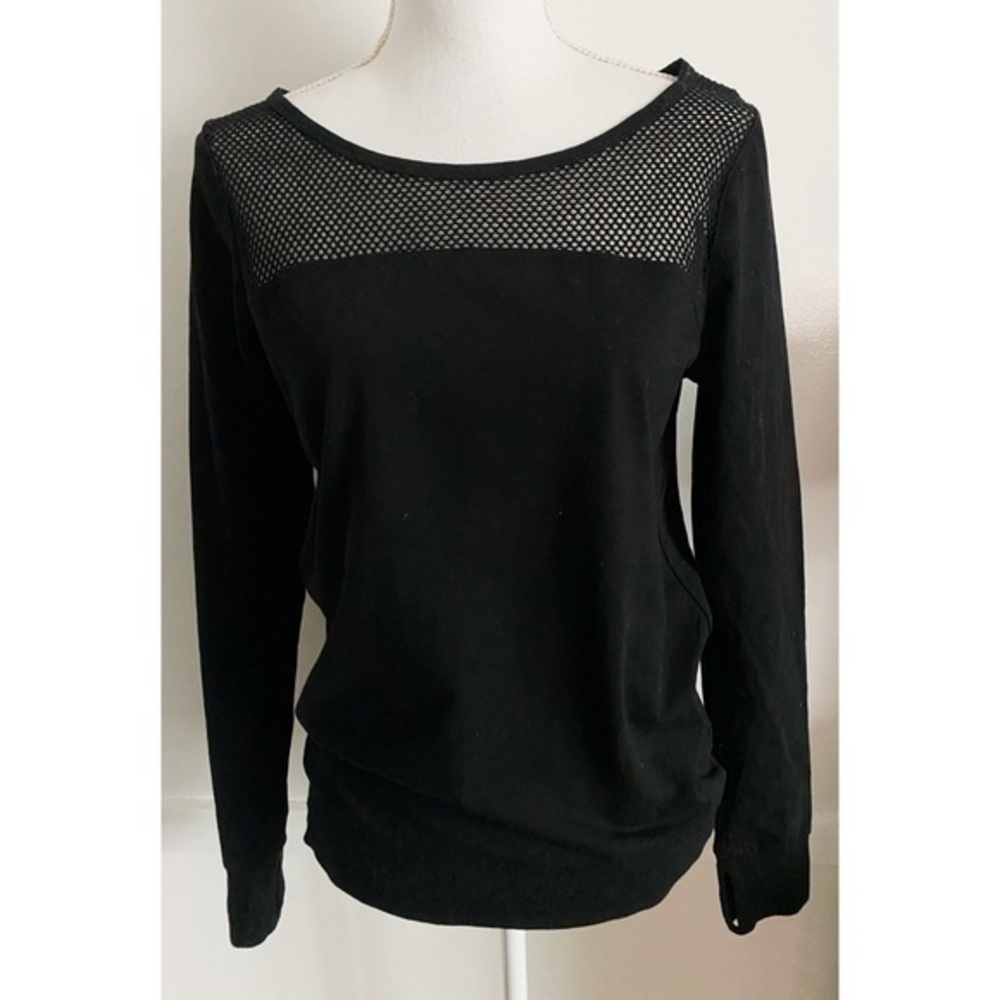 Fabletics • Solid Black Long Sleeve Mesh Neck Cutout Back Top